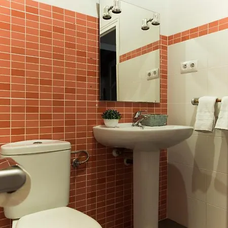 Como En Casa Nada Guest house